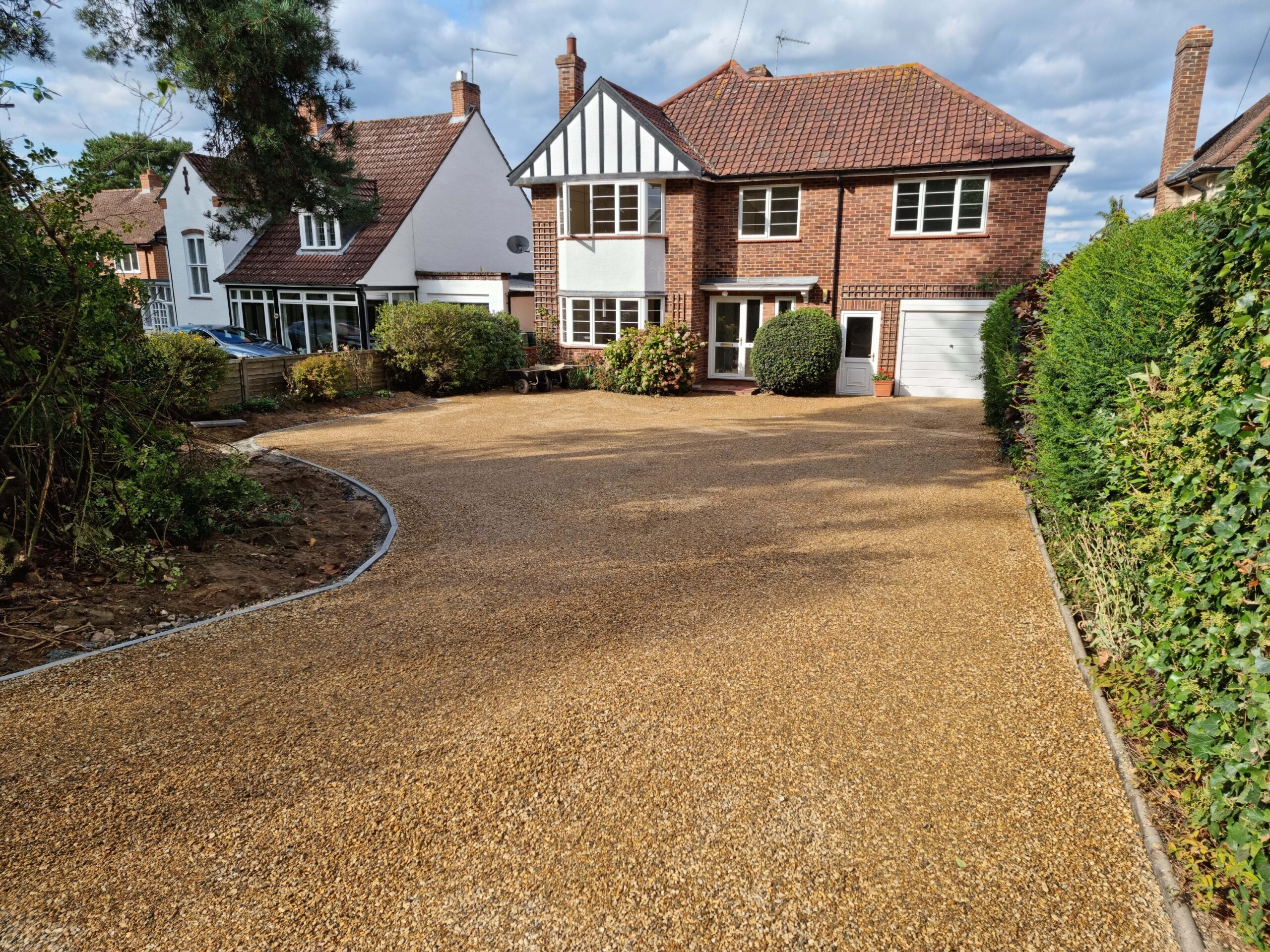 This is a newly installed tar and chip driveway installed by Great Yarmouth Driveways